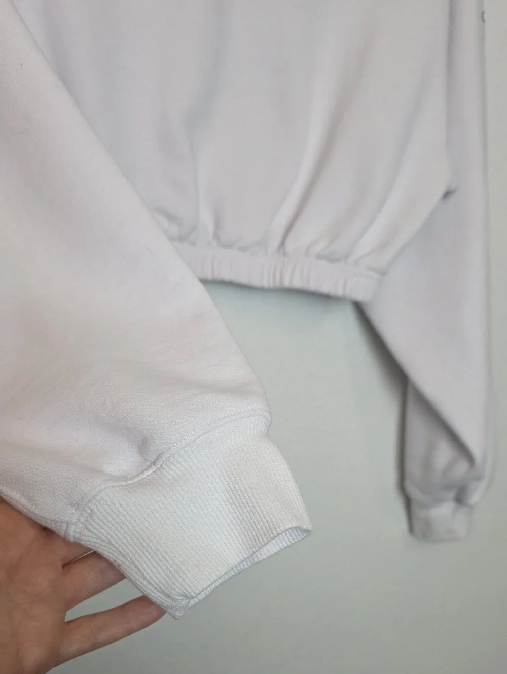 ALO YOGA Devotion Crewneck Pullover Sweatshirt In White Cozy Cropped Size Small